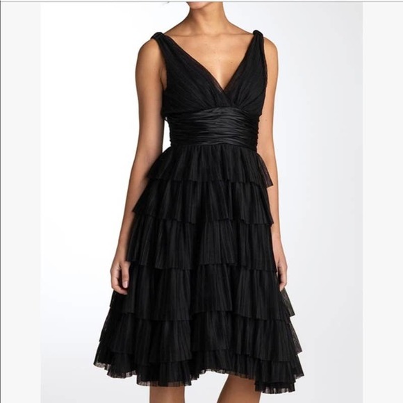 Maggy London Dresses & Skirts - Maggy London Tiered Cocktail Dress